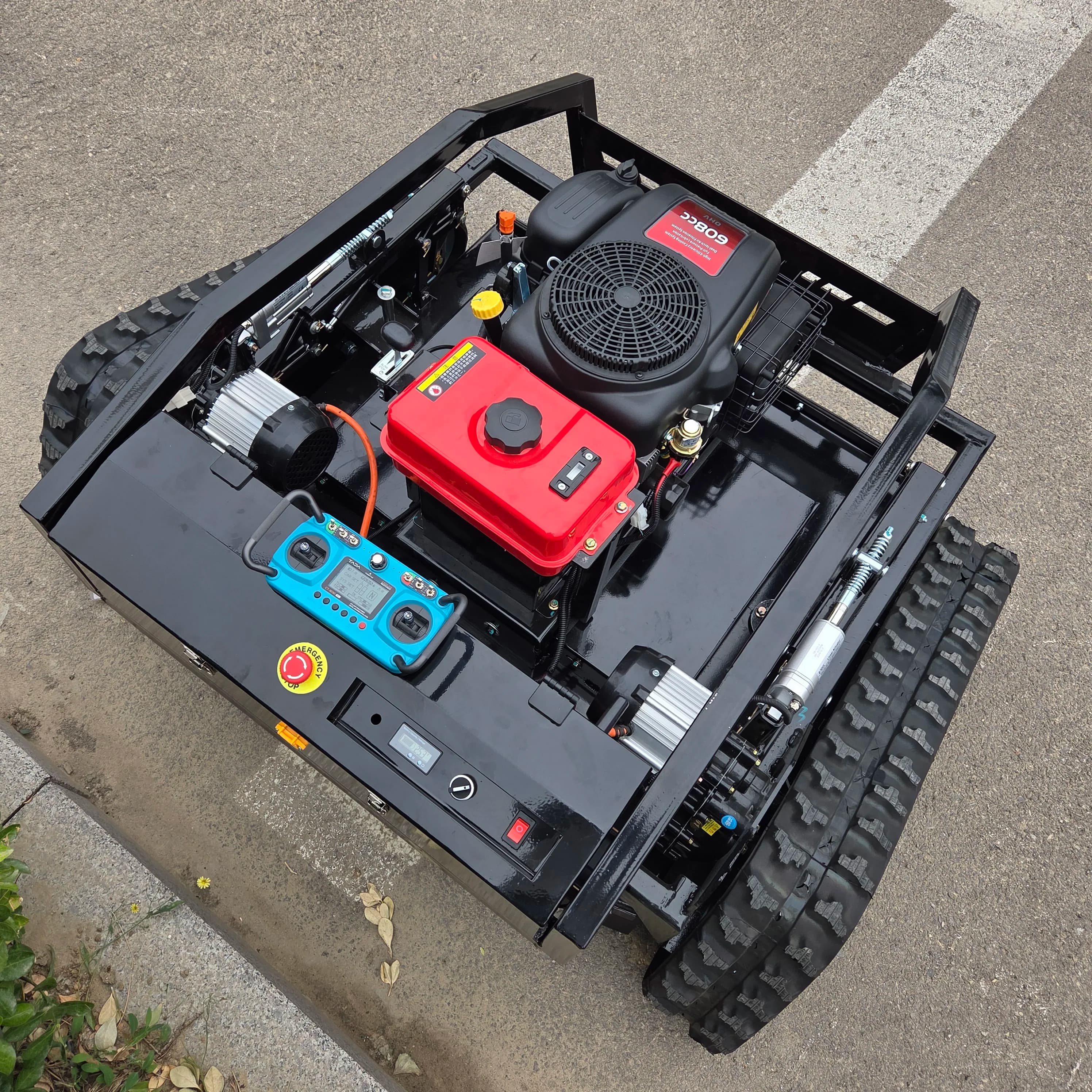 1000mm Cutting Width All-Terrain Robotic Lawn Mower | Aggressive Tread Tires + Auto Slope Climbing | CE/EPA Certified Flail